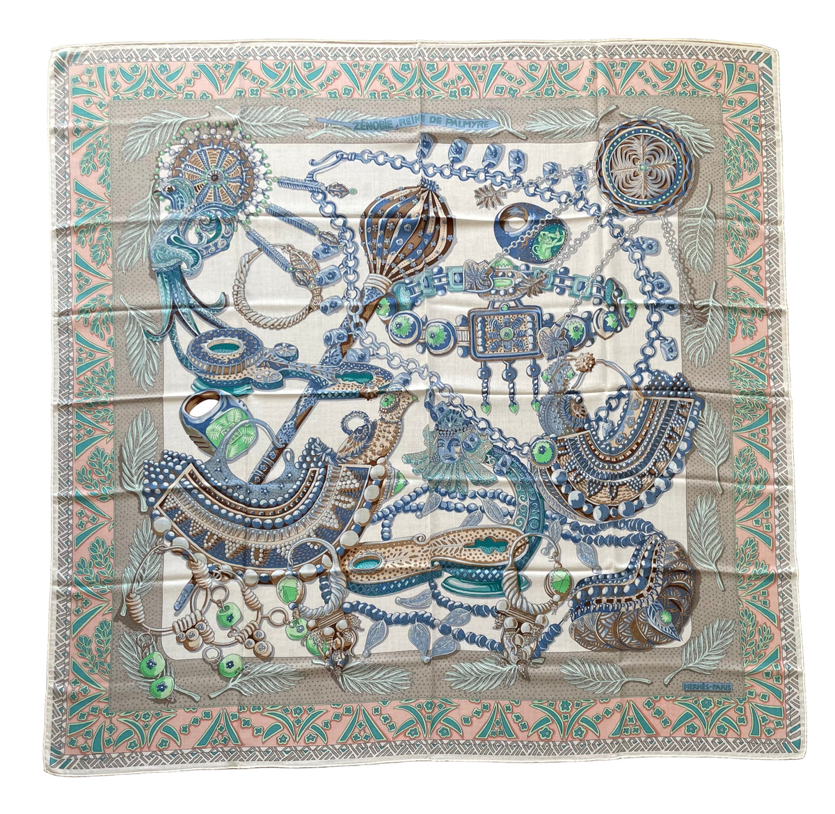 HERMES ツイルレーヌアンサンブル Hermes Cashmere and Silk GM Shawl “Zenobie, Reine de Palmyre” by