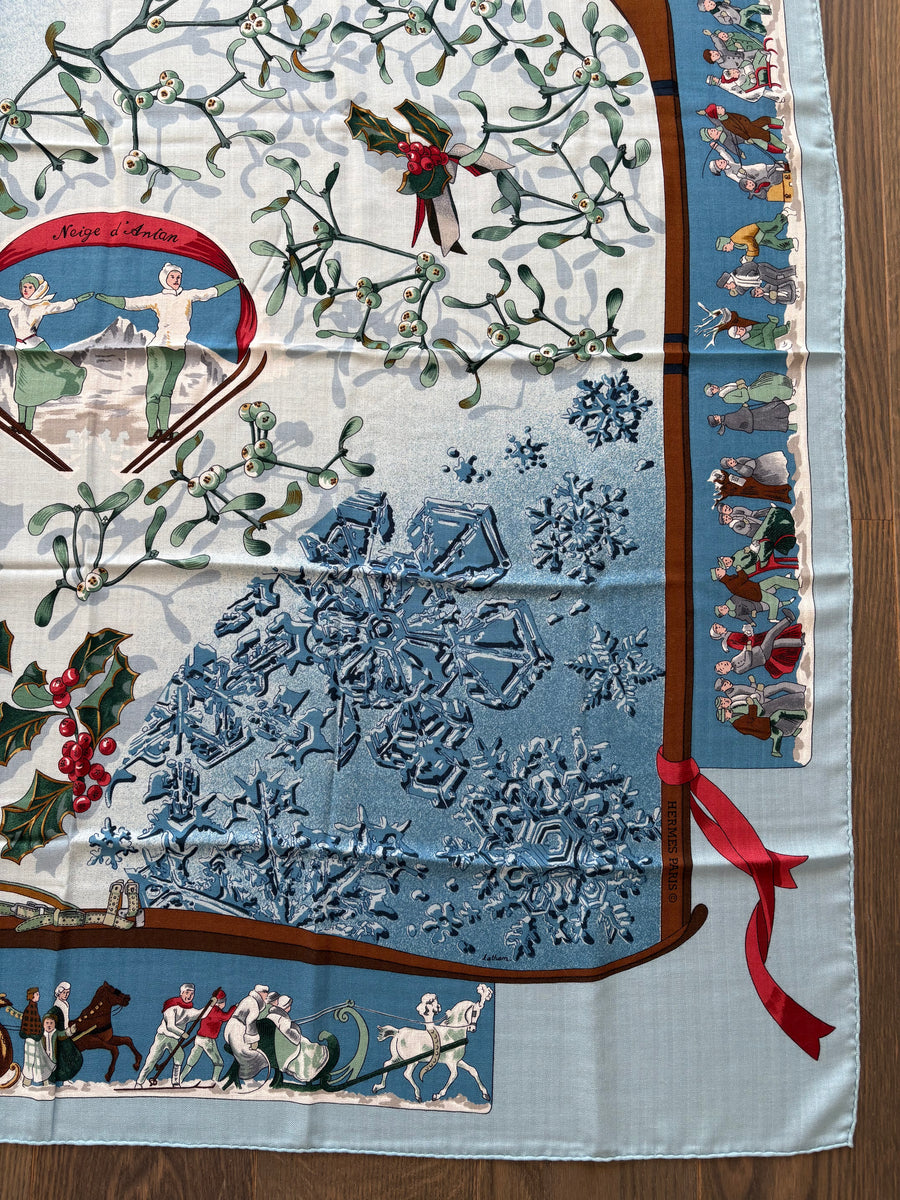 HERMES Neige d'Antan カレジェアン　カシミアシルク140 Hermes Cashmere and Silk GM Shawl “Neige d'Antan” by Cathy Latham