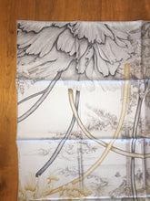 Load image into Gallery viewer, Hermes Silk Scarf A l'Ombre des Pivoines