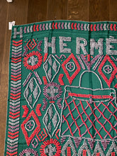 Load image into Gallery viewer, Hermes Silk Wash GM Shawl «Kelly en Perles » 140.