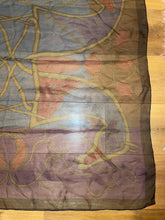 Load image into Gallery viewer, Hermes Silk Mousseline GM Shawl “COUP DE FOUET” designed by Florence Malnik 140.