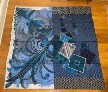Load image into Gallery viewer, Hermes Silk GM Shawl « Mythiques Phoenix/A cheval sur mon carré » 140.