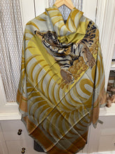 Load image into Gallery viewer, Hermes Silk Dip Dye GM Shawl “Tigre Royal” 140.