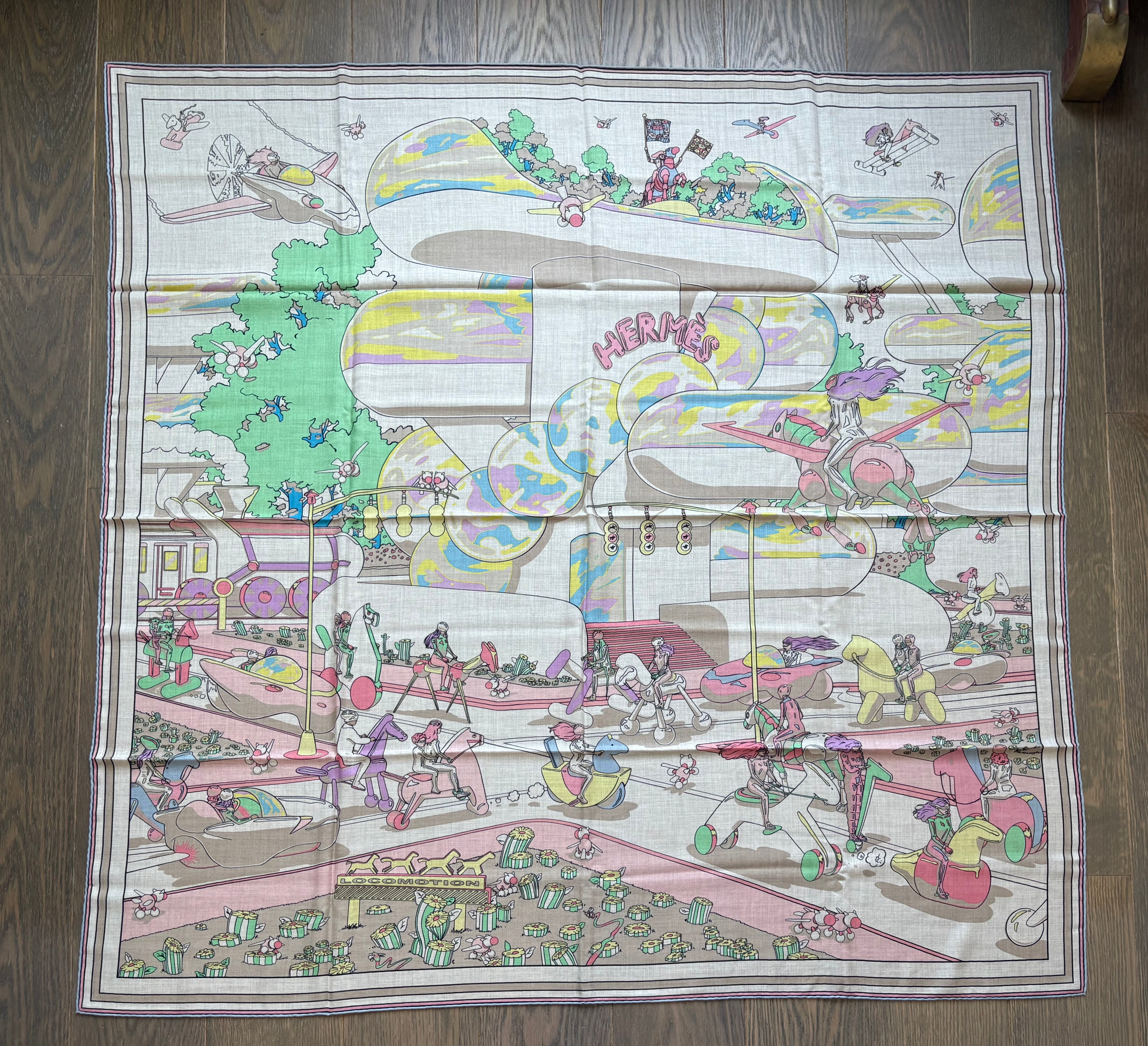 新作*HERMES*ロコモーション スカーフ Chale 140 Ugo Bienvenu Hermes Cashmere and Silk GM Shawl “Locomotion” by Ugo