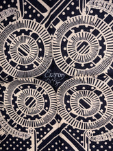 Load image into Gallery viewer, Hermes Cashmere/Silk GM Shawl “Eperon d’Or Bandana” by Henri d’Origny 140.