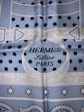 Load image into Gallery viewer, Hermes Silk GM Shawl “Eperon d’Or Bandana” by Henri d’Origny 140.