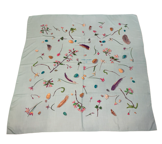 Hermes Cashmere and Silk GM Shawl “Fleurs et Plumes” by Leigh P. Cook 140.