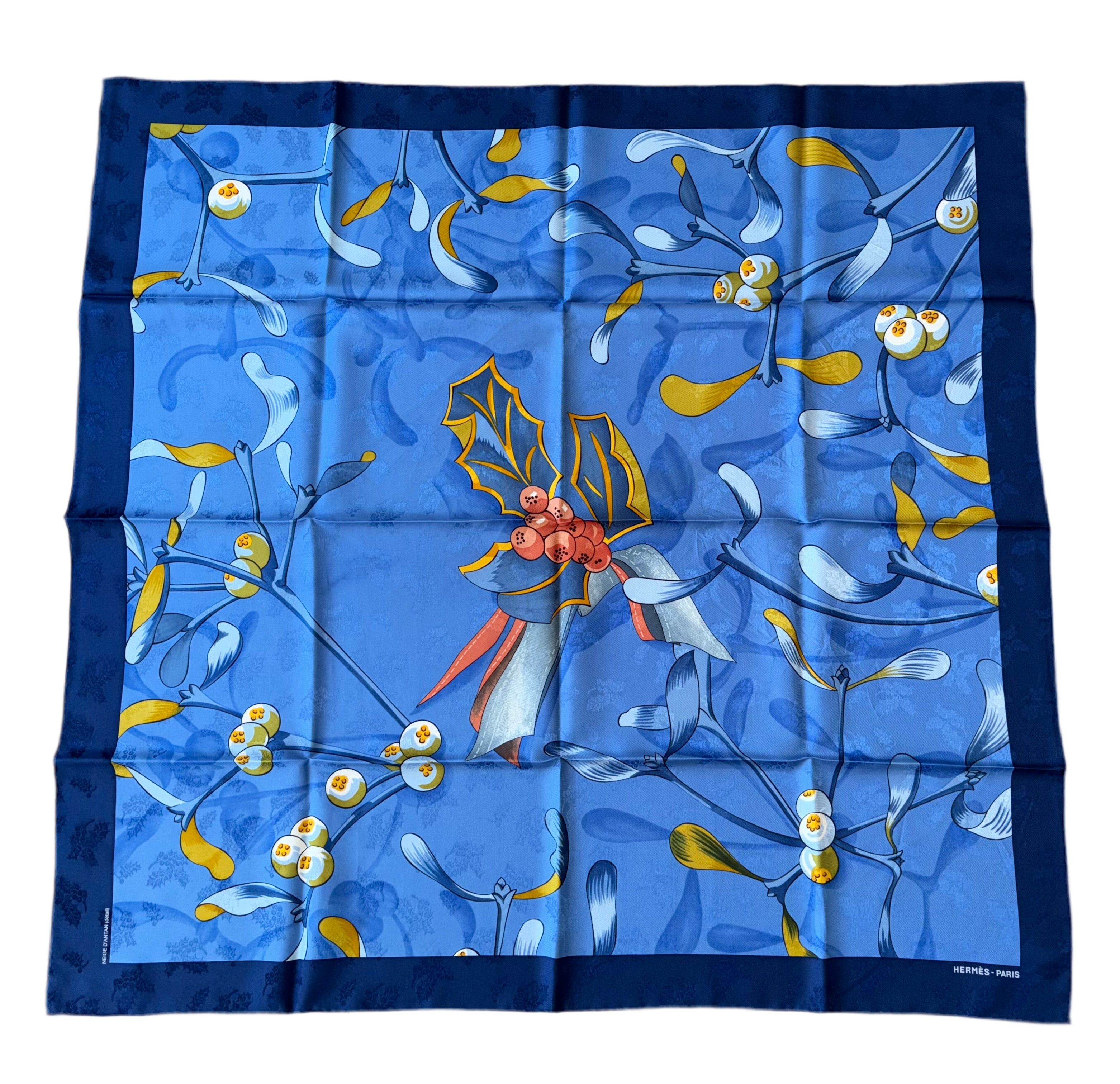 Hermes Silk jacquard Scarf “Neige d'Antan Detail” by Cathy Latham