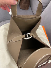 Load image into Gallery viewer, Hermès In-the-Loop 23 bag, étoupe/étoupe