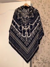 Load image into Gallery viewer, Hermes Cashmere/Silk GM Shawl “Eperon d’Or Bandana” by Henri d’Origny 140.