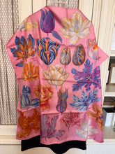 Load image into Gallery viewer, Hermes 100% Silk Twill Scarf “Tulipomanie” by Aline Honoré.
