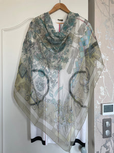 Hermes Silk Mousseline GM Shawl “Fantaisies indiennes” by Loïc Dubigeon 140.