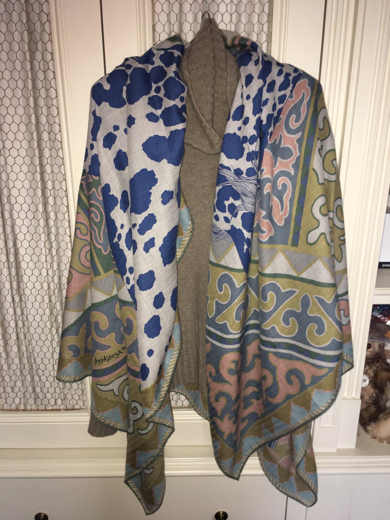 Hermes Cashmere/Silk Shawl “Appaloosa des Steppes” by Alice Shirley 14 ...