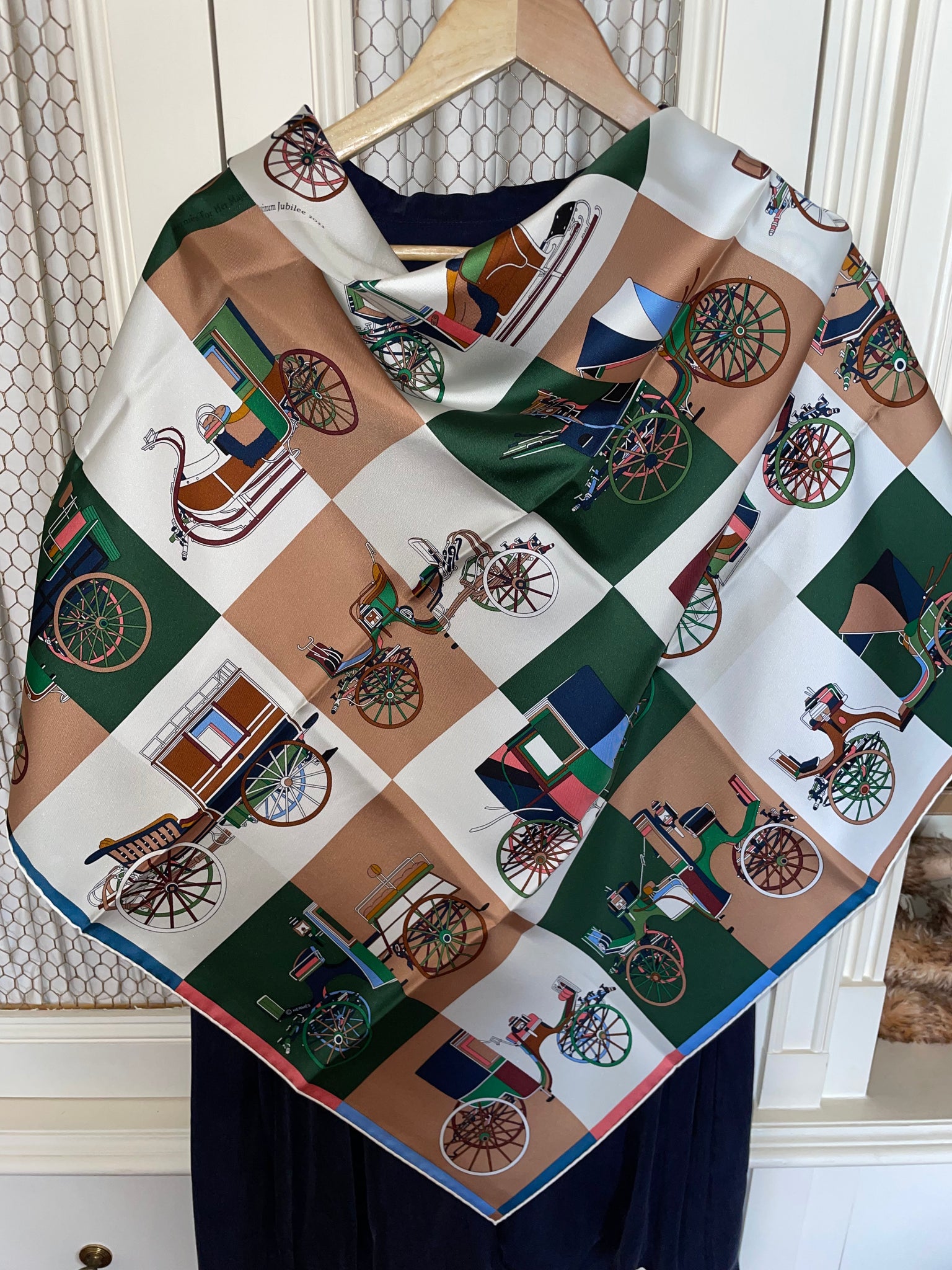Limited Edition Hermes Silk Scarf «Voitures Exquises» by Jan Limited Edition Hermes Silk Scarf «Voitures Exquises» by Jan