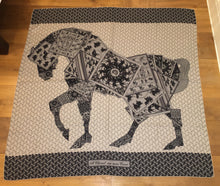 Load image into Gallery viewer, Hermès Cashmere Shawl «Cheval sur mon Carre » by Bali Barret 140