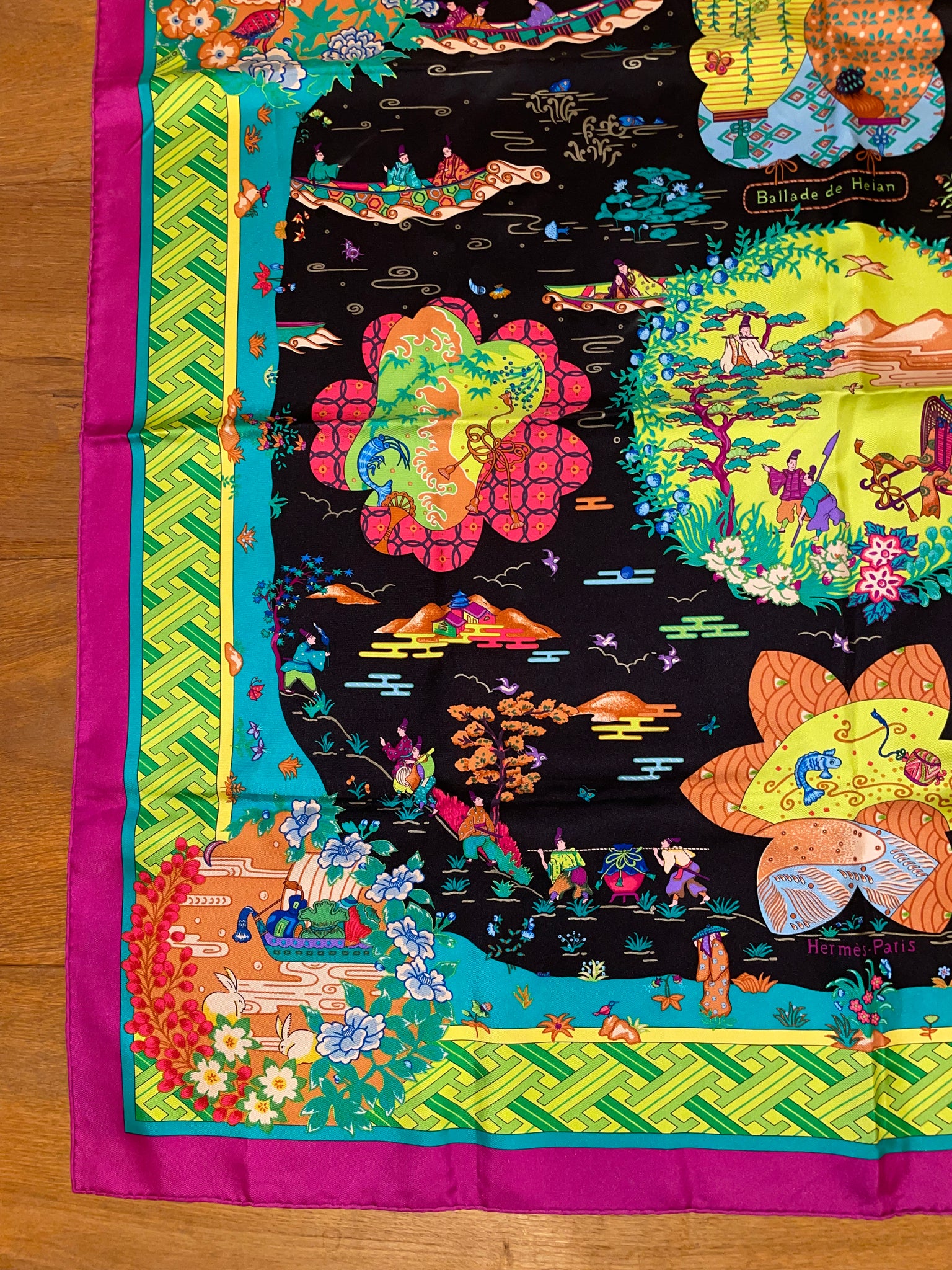 HERMES 100% SILK TWILL Scarf « Ballade de Heian » by Natsuno HERMES 100% SILK TWILL Scarf « Ballade de Heian » by Natsuno